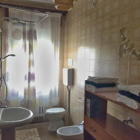 Casa Kendra شقة مونتيجروتو تيرمي