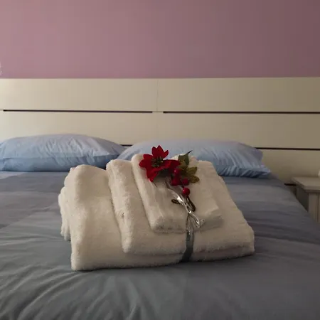 Casa Kendra شقة مونتيجروتو تيرمي